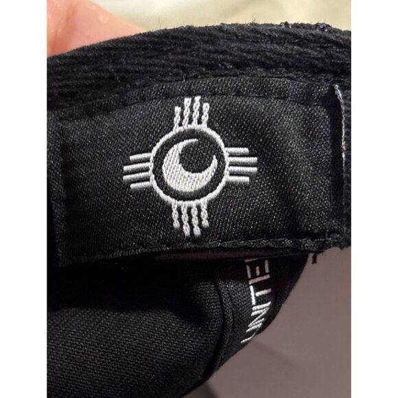 Live The Deen Mesh Snapback Hat Embroidered Design In Black & White - Picture 8 of 8